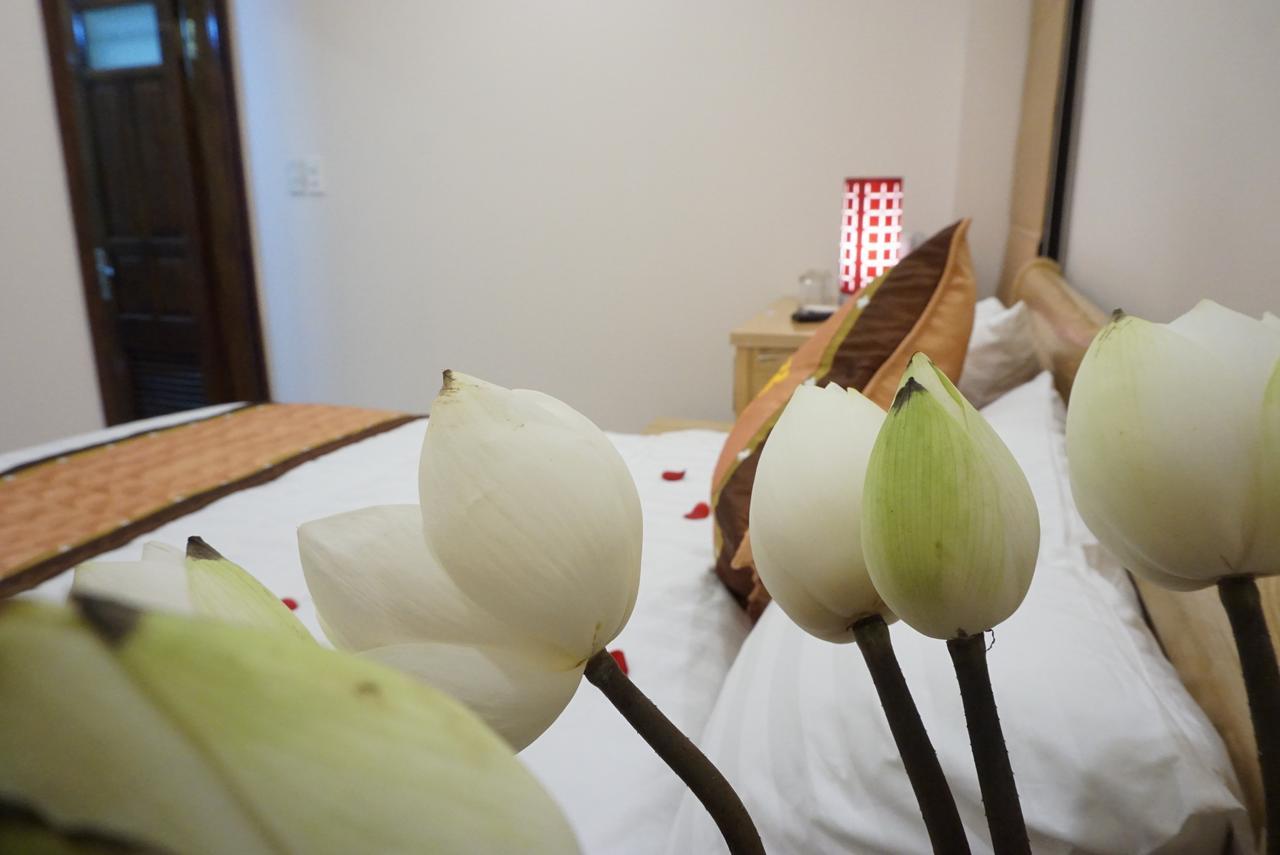 Ngan Ha Hotel Hanoï Extérieur photo